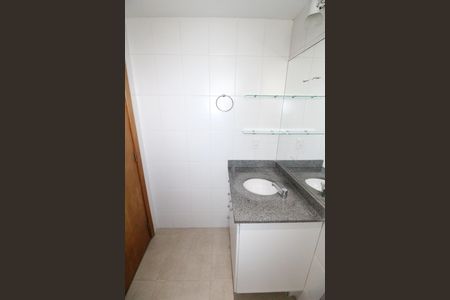Apartamento para alugar com 64m², 2 quartos e 1 vagaBanheiro da Suíte