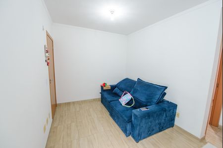 Sala de apartamento para alugar com 2 quartos, 44m² em Jardim Gurilândia, Taubaté