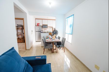 Apartamento para alugar com 44m², 2 quartos e 1 vaga Apartamento para alugar com 44m², 2 quartos e 1 vagaSala