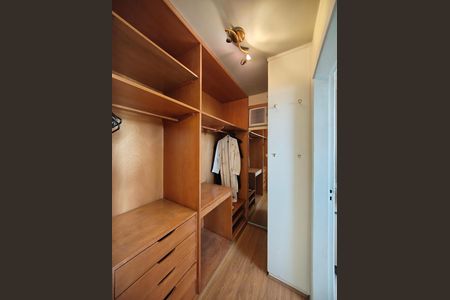 Apartamento para alugar com 106m², 3 quartos e 2 vagasCloset da Suíte