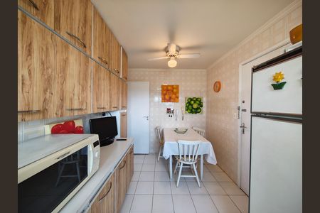 Apartamento para alugar com 106m², 3 quartos e 2 vagasCozinha