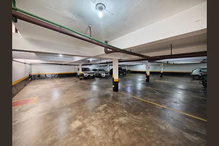 Apartamento para alugar com 106m², 3 quartos e 2 vagasÁrea comum - Estacionamento
