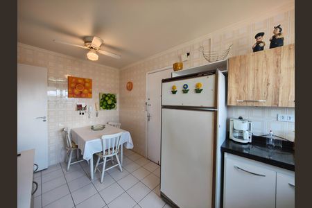 Apartamento para alugar com 106m², 3 quartos e 2 vagasCozinha