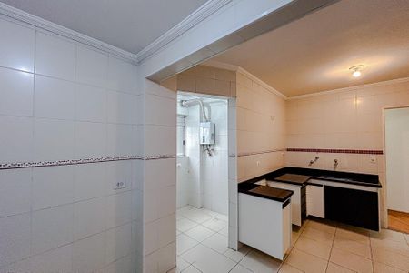 Cozinha de apartamento para alugar com 3 quartos, 75m² em Vila Carlos de Campos, São Paulo