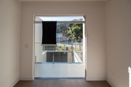 Varanda do Quarto 1 de casa à venda com 2 quartos, 70m² em Parque Xangri-lá, Contagem