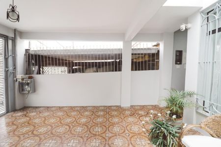 Garagem de casa para alugar com 2 quartos, 130m² em Vila Pauliceia, São Paulo