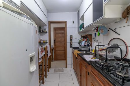 Cozinha de apartamento à venda com 3 quartos, 122m² em Planalto, Belo Horizonte