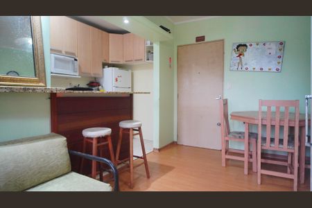 Apartamento à venda com 1 quarto, 42m² em Jardim Sabará, Porto Alegre