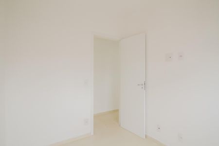 Quarto 2 de apartamento para alugar com 2 quartos, 49m² em Vila Esperança, São Paulo