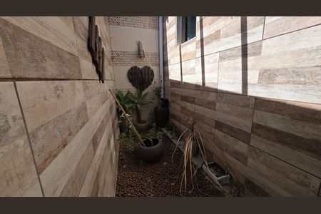 Casa à venda com 390m², 2 quartos e 4 vagas Casa à venda com 390m², 2 quartos e 4 vagasJardim de inverno
