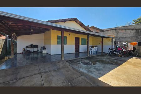 Casa à venda com 2 quartos, 390m² em Aeronautas, Lagoa Santa