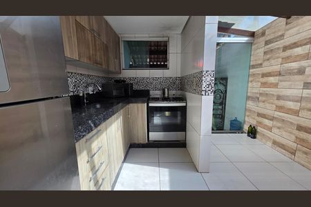 Cozinha  de casa à venda com 2 quartos, 390m² em Aeronautas, Lagoa Santa