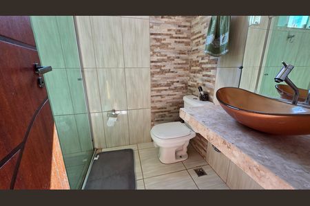 Banheiro social  de casa à venda com 2 quartos, 390m² em Aeronautas, Lagoa Santa