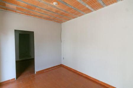 Quarto de serviço de casa à venda com 3 quartos, 400m² em Copacabana, Belo Horizonte