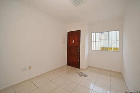 Casa de Condomínio para alugar com 2 quartos, 60m² em Vila Ré, São Paulo