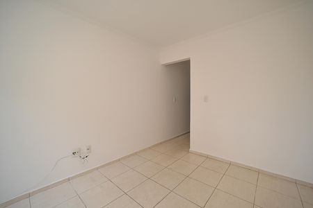 Sala de casa de condomínio para alugar com 2 quartos, 60m² em Vila Ré, São Paulo
