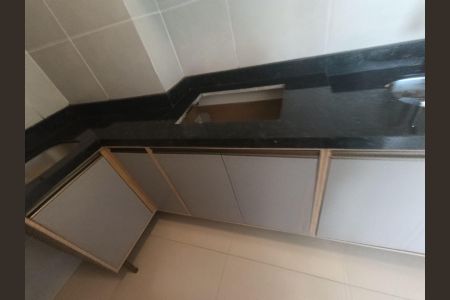 Apartamento à venda com 38m², 2 quartos e sem vaga Apartamento à venda com 38m², 2 quartos e sem vagaCozinha