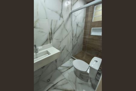Apartamento para alugar com 60m², 2 quartos e 1 vaga Apartamento para alugar com 60m², 2 quartos e 1 vagaBanheiro