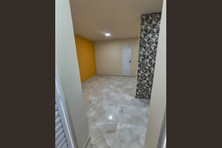 Sala de apartamento para alugar com 2 quartos, 60m² em Taquara, Rio de Janeiro