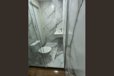 Apartamento para alugar com 60m², 2 quartos e 1 vaga Apartamento para alugar com 60m², 2 quartos e 1 vagaBanheiro