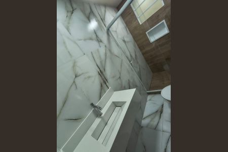 Apartamento para alugar com 60m², 2 quartos e 1 vaga Apartamento para alugar com 60m², 2 quartos e 1 vagaBanheiro