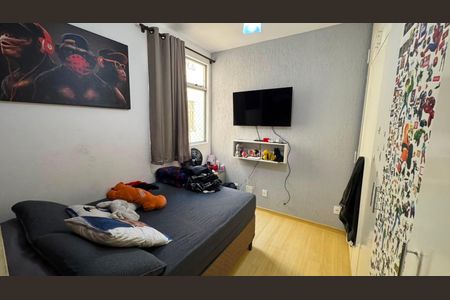 Apartamento para alugar com 72m², 3 quartos e 1 vagaQuarto