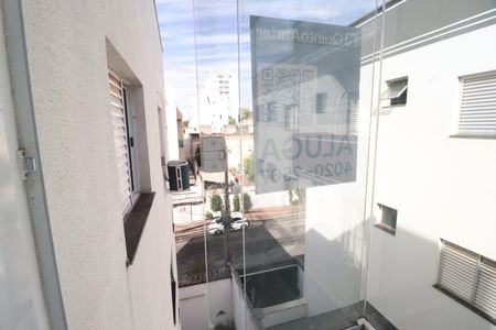 Plaquinha de apartamento para alugar com 2 quartos, 45m² em Santa Mônica, Uberlândia