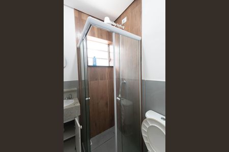 Banheiro  de casa para alugar com 1 quarto, 32m² em Vila Guilherme, São Paulo