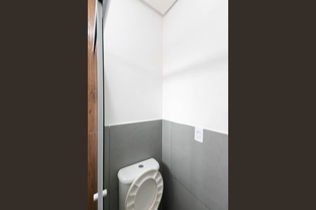 Banheiro  de casa para alugar com 1 quarto, 32m² em Vila Guilherme, São Paulo