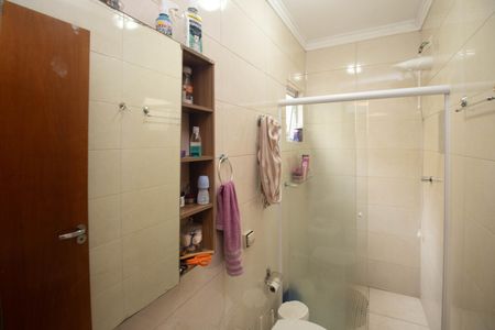 Casa à venda com 121m², 3 quartos e 3 vagasBanheiro da Suíte