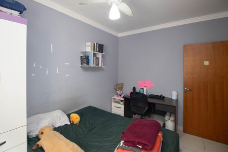 Casa à venda com 121m², 3 quartos e 3 vagasQuarto 3