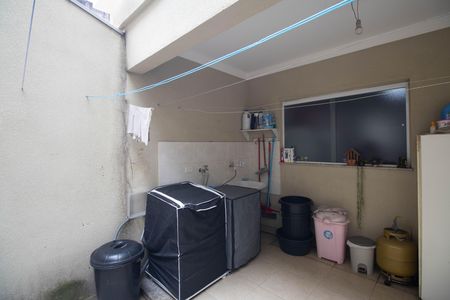 Casa à venda com 121m², 3 quartos e 3 vagasÁrea de Serviço