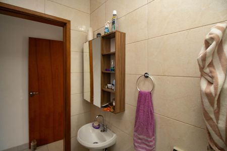 Casa à venda com 121m², 3 quartos e 3 vagasBanheiro da Suíte