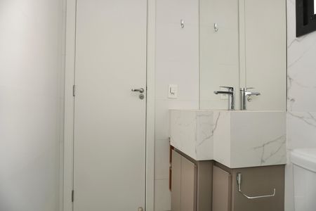 Apartamento para alugar com 58m², 2 quartos e 1 vagaSuíte - Banheiro 