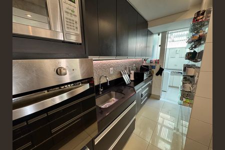Apartamento à venda com 146m², 2 quartos e 2 vagas Apartamento à venda com 146m², 2 quartos e 2 vagasCozinha