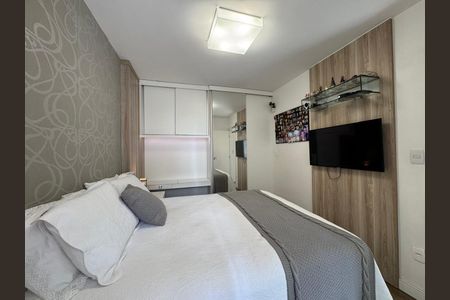 Apartamento à venda com 146m², 2 quartos e 2 vagas Apartamento à venda com 146m², 2 quartos e 2 vagasQuarto