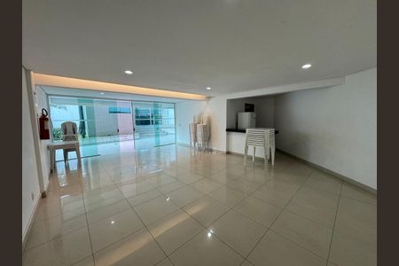 Apartamento à venda com 146m², 2 quartos e 2 vagas Apartamento à venda com 146m², 2 quartos e 2 vagasÁrea externa
