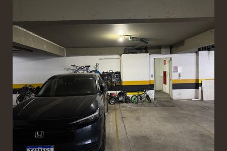 Apartamento à venda com 146m², 2 quartos e 2 vagas Apartamento à venda com 146m², 2 quartos e 2 vagasGaragem