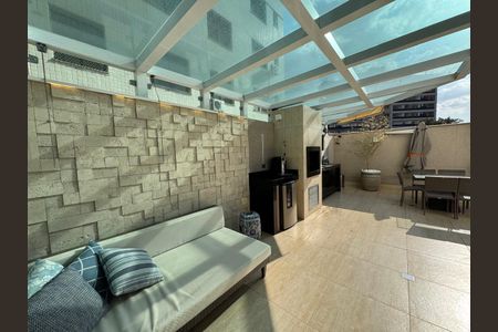 Apartamento à venda com 146m², 2 quartos e 2 vagas Apartamento à venda com 146m², 2 quartos e 2 vagasÁrea externa