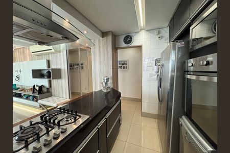 Apartamento à venda com 146m², 2 quartos e 2 vagas Apartamento à venda com 146m², 2 quartos e 2 vagasCozinha