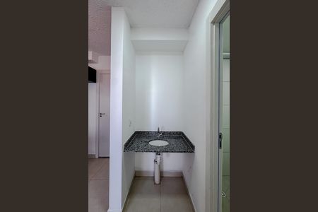 Apartamento para alugar com 37m², 2 quartos e sem vaga Apartamento para alugar com 37m², 2 quartos e sem vagaBanheiro