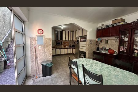 Casa à venda com 3 quartos, 620m² em Chácara Santana, São Paulo