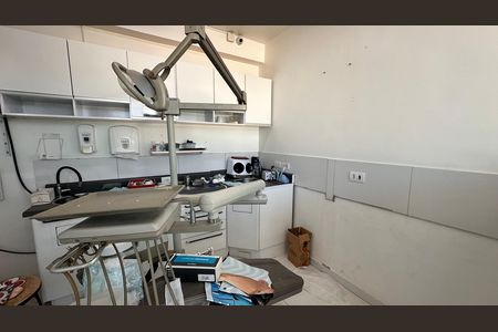 Casa à venda com 3 quartos, 620m² em Chácara Santana, São Paulo