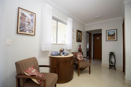 Casa de condomínio à venda com 350m², 5 quartos e 2 vagasSala 1