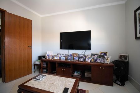 Casa de condomínio à venda com 350m², 5 quartos e 2 vagasSala 2