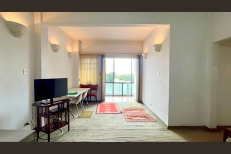 Apartamento à venda com 140m², 3 quartos e 2 vagas Apartamento à venda com 140m², 3 quartos e 2 vagasSala