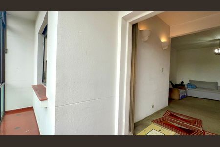 Varanda da sala de apartamento à venda com 3 quartos, 140m² em Pinheiros, São Paulo