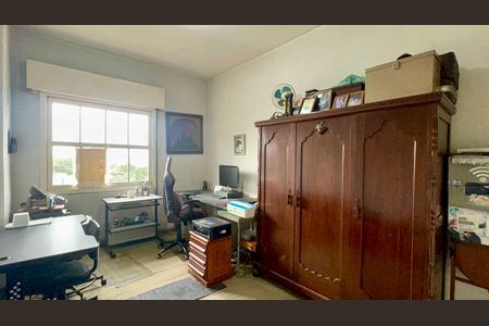 Apartamento à venda com 140m², 3 quartos e 2 vagas Apartamento à venda com 140m², 3 quartos e 2 vagasQuarto 3