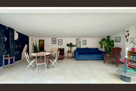 Área comum de apartamento à venda com 3 quartos, 140m² em Pinheiros, São Paulo