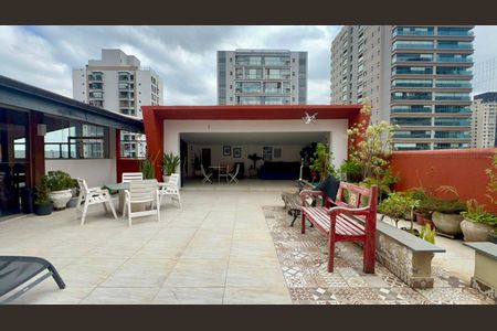 Área comum de apartamento à venda com 3 quartos, 140m² em Pinheiros, São Paulo